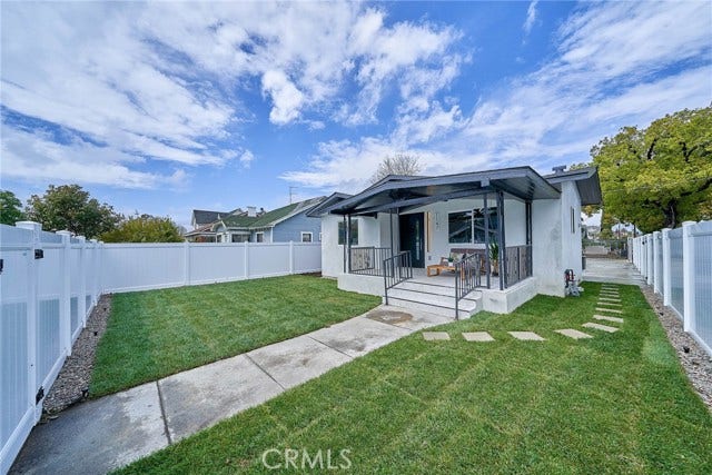 Property photo for 1147 W 39th, Los Angeles, CA