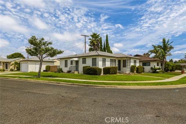 Property photo for 13250 Clyde Park AVE, Hawthorne, CA