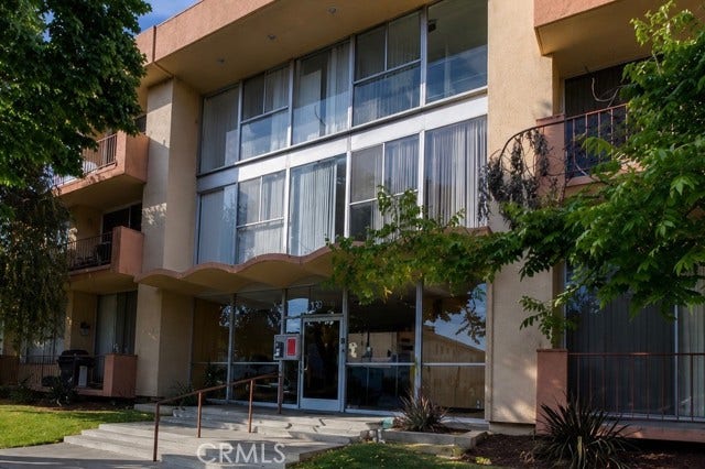 Property photo for 855 Victor Avenue, #217, Inglewood, CA