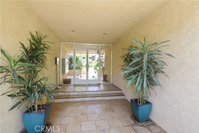 Property photo for 1731 Colby AVE, #104, Los Angeles, CA