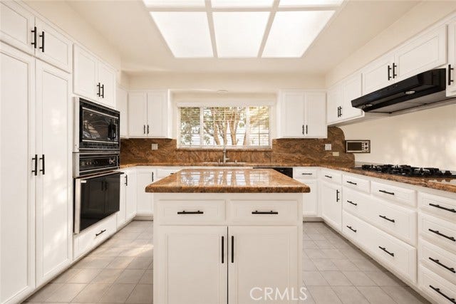 5047 Gerald AVE, Encino, CA 91436 5047 Gerald AVE, Encino, CA 91436