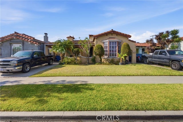 Property photo for 1308 W 82nd ST, Los Angeles, CA