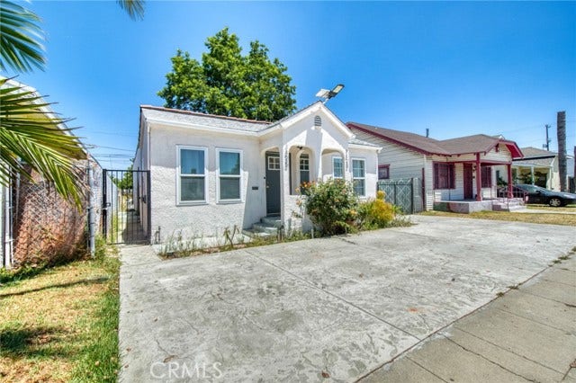 Property photo for 1423 W 65th, Los Angeles, CA