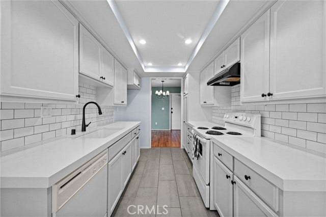 Property photo for 3663 Country Club DR, #E, Long Beach, CA