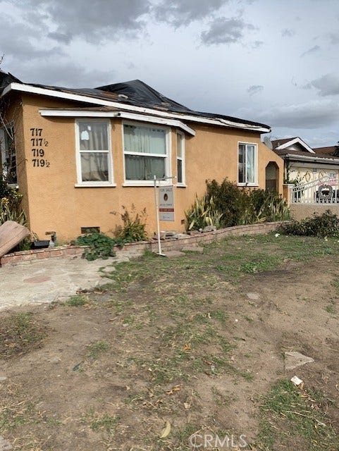 Property photo for 717 W 77th, Los Angeles, CA