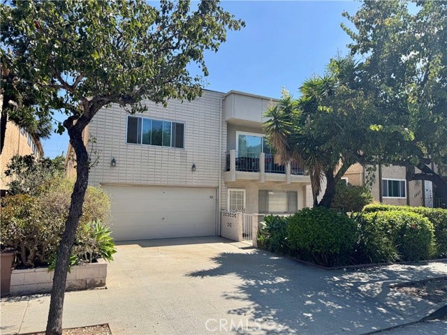 Property photo for 1331 Berkeley ST, #3, Santa Monica, CA