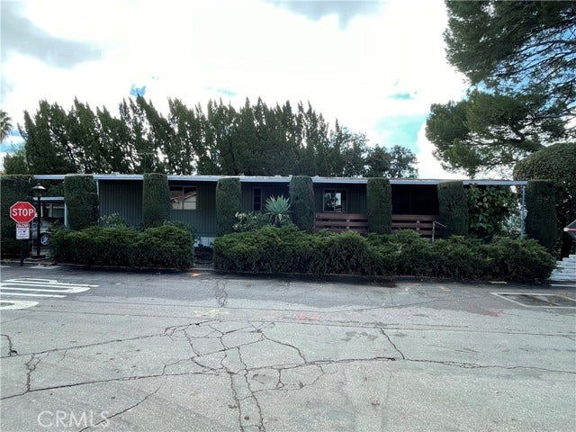 Property photo for 122 Pueblo LN, Topanga, CA