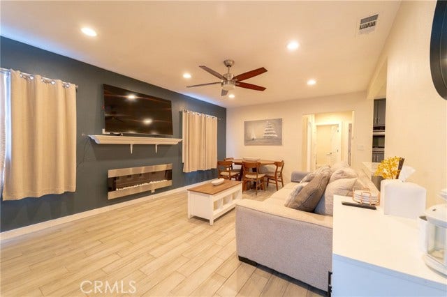 Property photo for 411 E 115th, Los Angeles, CA