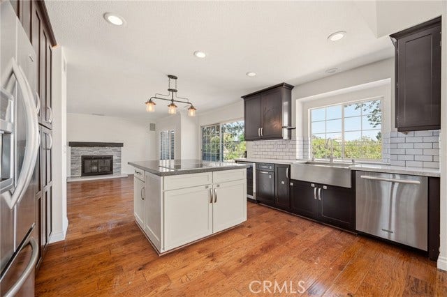 24813 Sagecrest, Stevenson Ranch, CA 91381 24813 Sagecrest, Stevenson Ranch, CA 91381