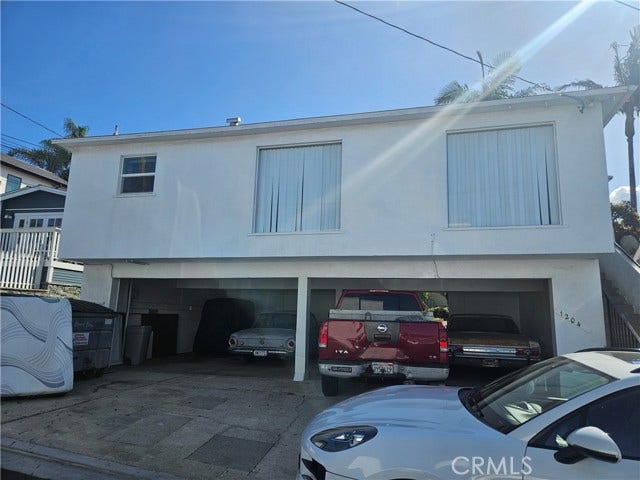 Property photo for 1033 Aviation, Hermosa Beach, CA