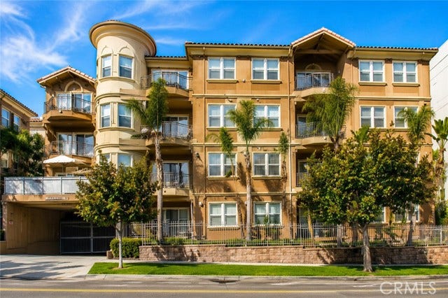 Property photo for 917 S New Hampshire AVE, #315, Los Angeles, CA