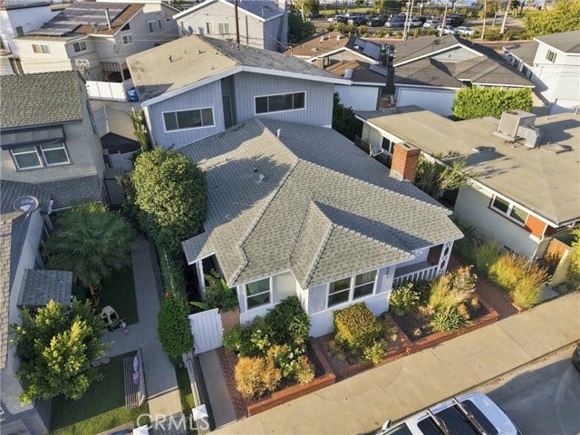 Property photo for 5829 E 2nd, Long Beach, CA