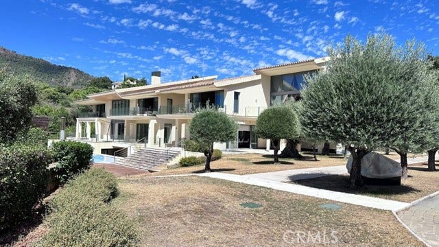 1 4 E, Unknown, CA 29679