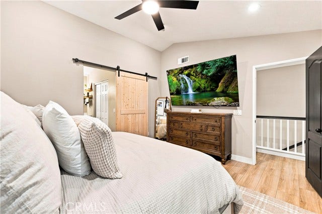 23800 Woodpark CT, Valencia, CA 91354