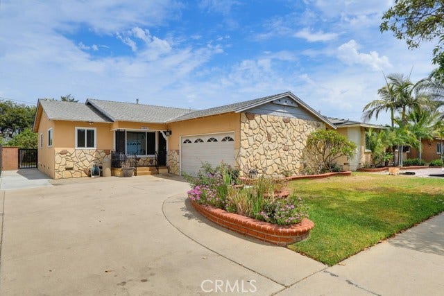 Property photo for 2841 E 69th, Long Beach, CA