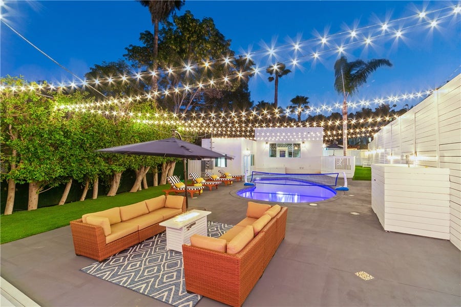 Property photo for 3763 LANKERSHIM BLVD, Los Angeles, CA