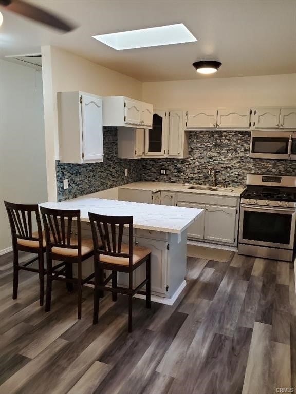Property photo for 456 W 14th Street, San Pedro, CA