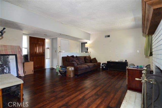 14913 Hubbard, Sylmar, CA 91342