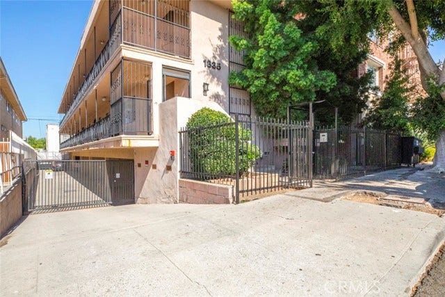 Property photo for 1835 N ALEXANDRIA AVE, #10, Los Angeles, CA