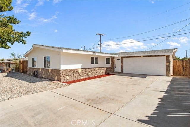 15105 Condor, Victorville, CA 92394 15105 Condor, Victorville, CA 92394