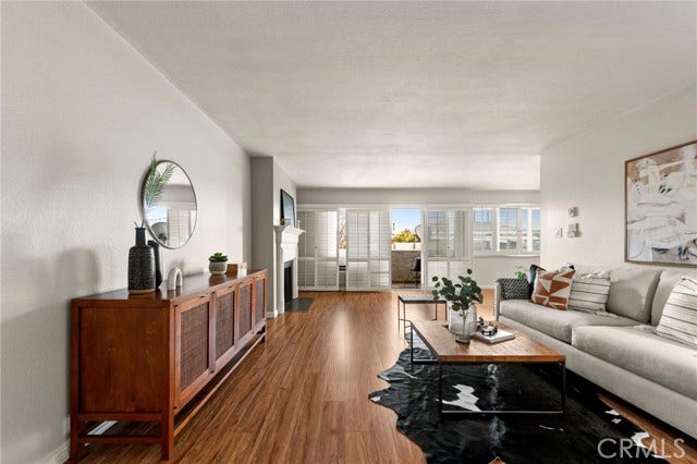 Property photo for 106 N Western AVE, #104, San Pedro, CA