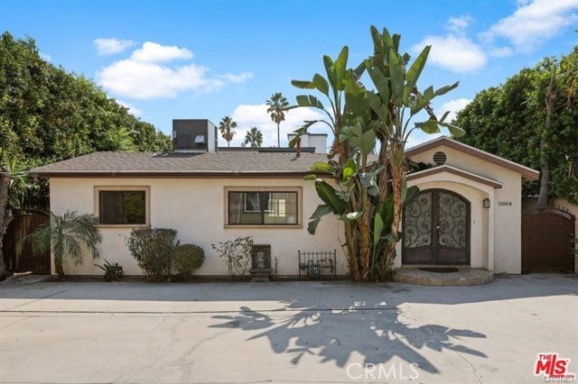 Property photo for 11804 Hamlin ST, Los Angeles, CA
