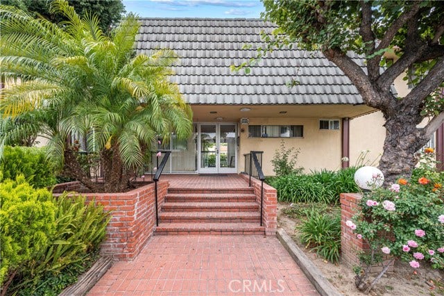 Property photo for 4700 Clair Del AVE, #611, Long Beach, CA