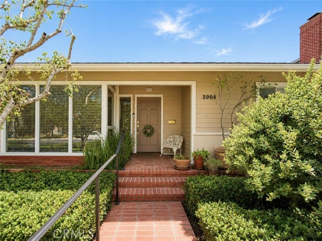 Property photo for 3904 California AVE, Long Beach, CA