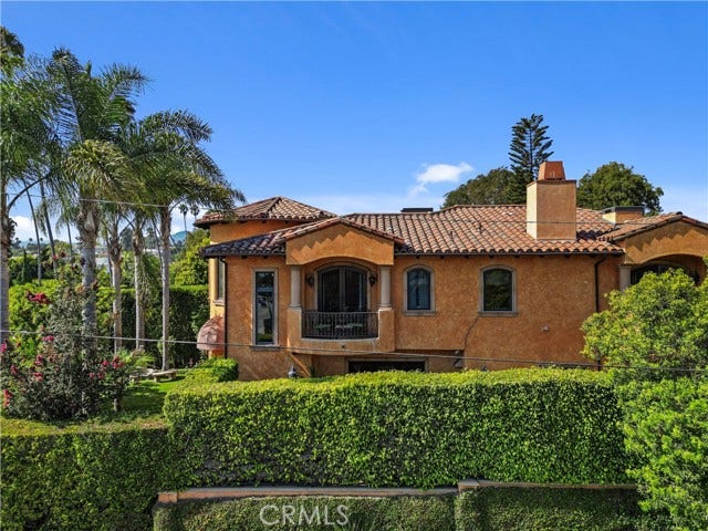 Property photo for 978 S Bundy DR, Los Angeles, CA