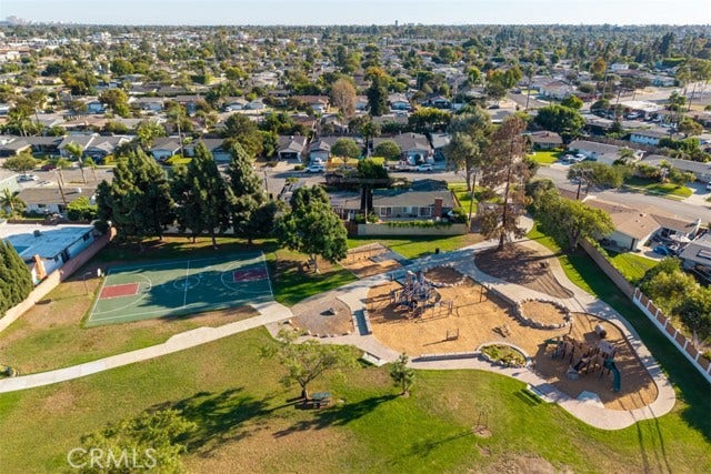 3107 Gibraltar, Costa Mesa, CA 92626