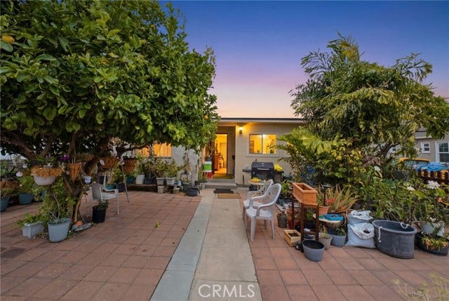 Property photo for 538 S Fetterly AVE, Los Angeles, CA