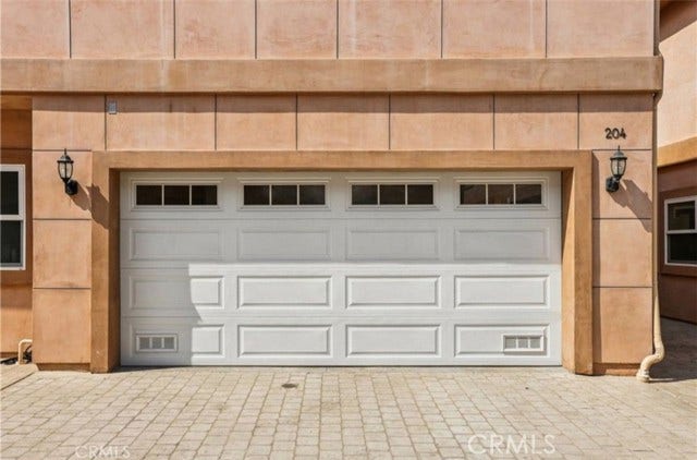 Property photo for 204 E 121st, Los Angeles, CA