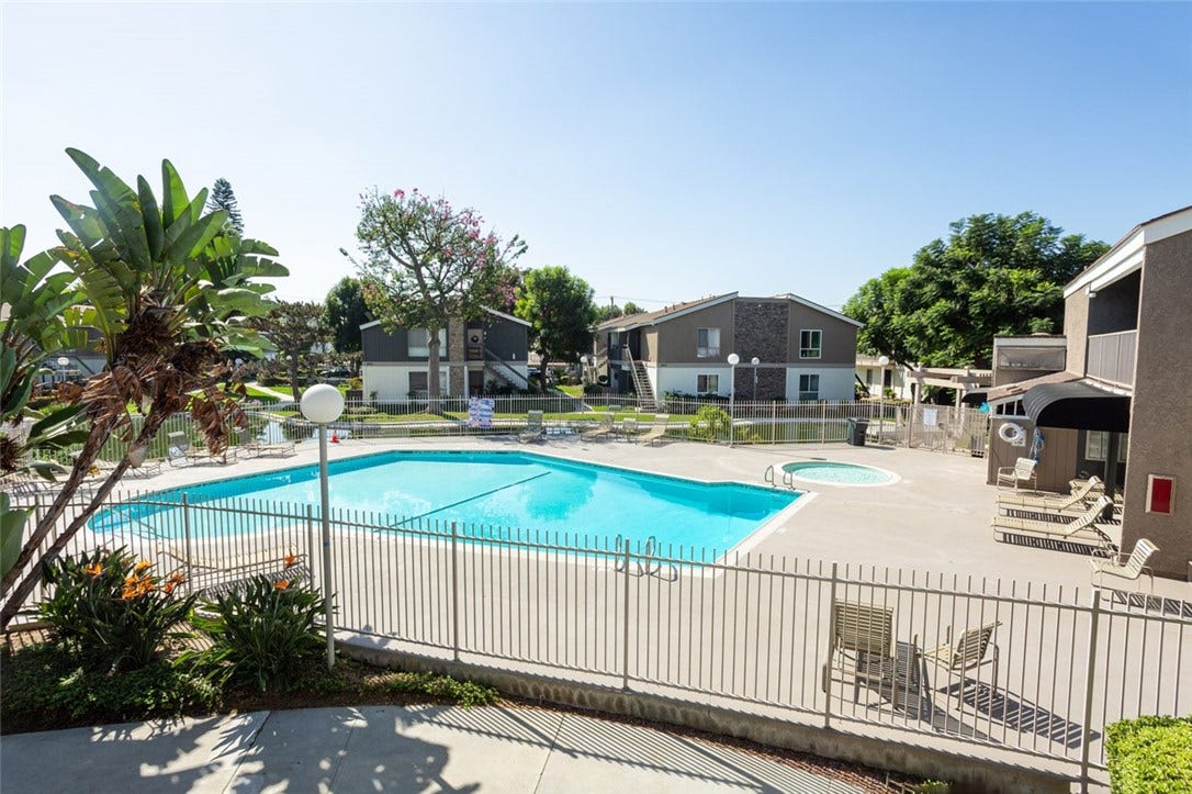 2815 S Fairview, #G, Santa Ana, CA 92704