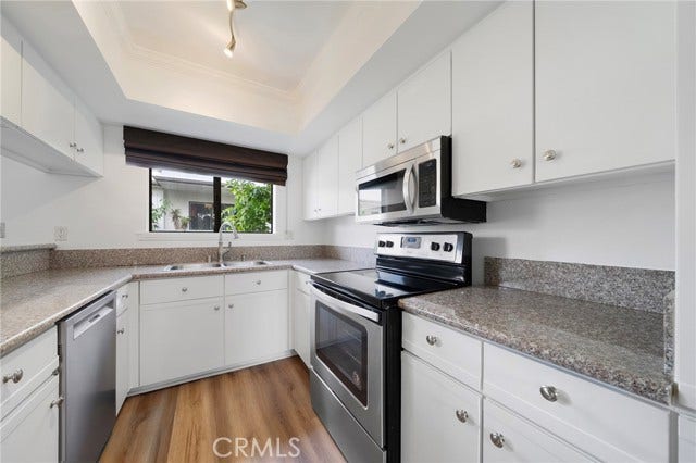Property photo for 5000 S Centinela AVE, #304, Los Angeles, CA