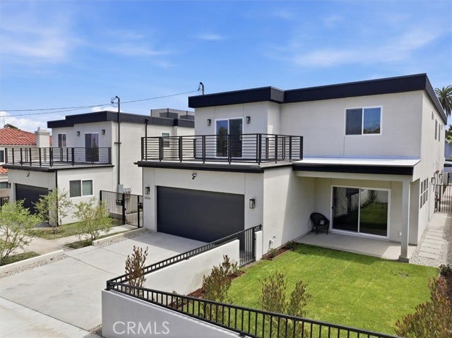 Property photo for 24228 Ocean AVE, Torrance, CA