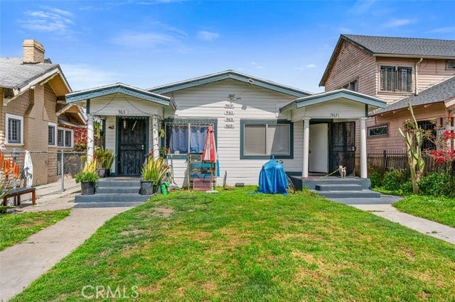 Property photo for 961 W 47th ST, Los Angeles, CA