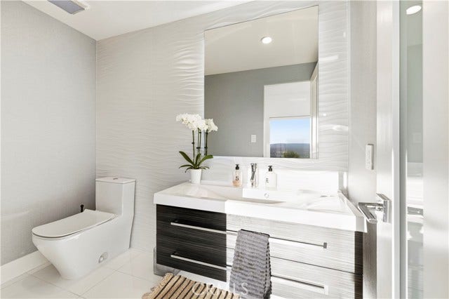 180 Aspen Oak, Glendale, CA 91207