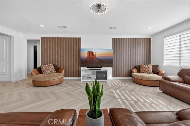 Acoustic wood slat accents