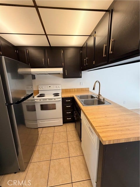 885 N Kathleen, #A, Orange, CA 92867 885 N Kathleen, #A, Orange, CA 92867