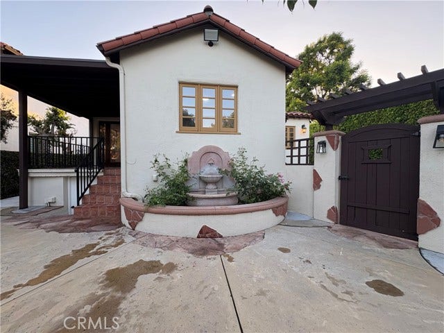 402 Virginia, Pasadena, CA 91107