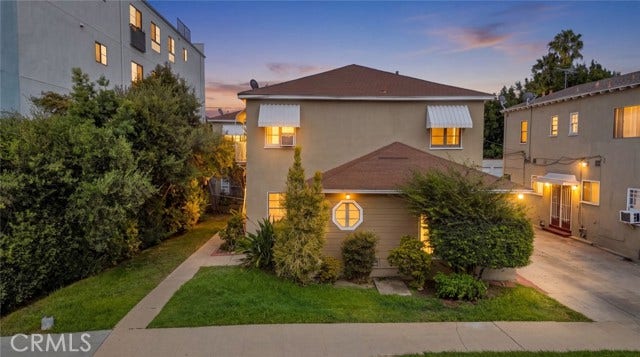 Property photo for 110 S Kings Rd, Los Angeles, CA