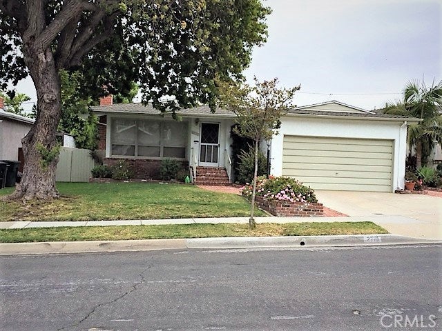 Property photo for 2719 Loftyview Drive, Torrance, CA