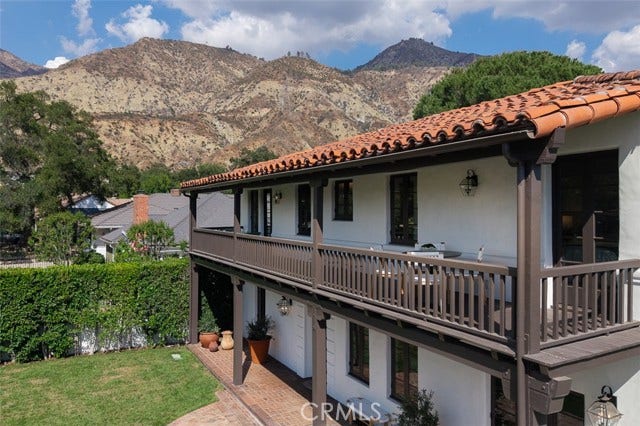 2098 Roosevelt, Altadena, CA 91001