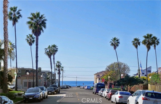 Property photo for 204 Avenue G, Redondo Beach, CA