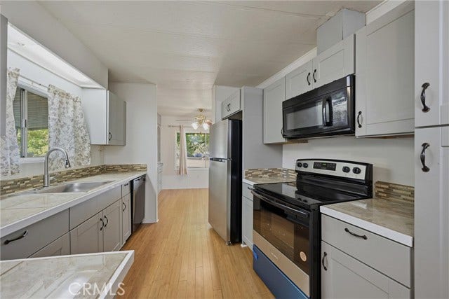 3562 Mountain View ST, Clearlake, CA 95422