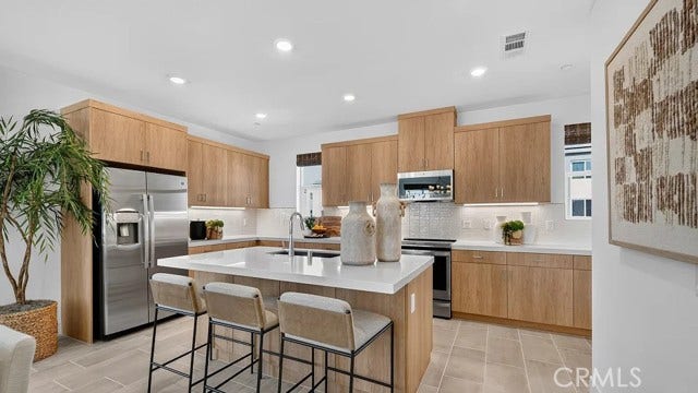 Property photo for 500 Park DR, #17, Carson, CA