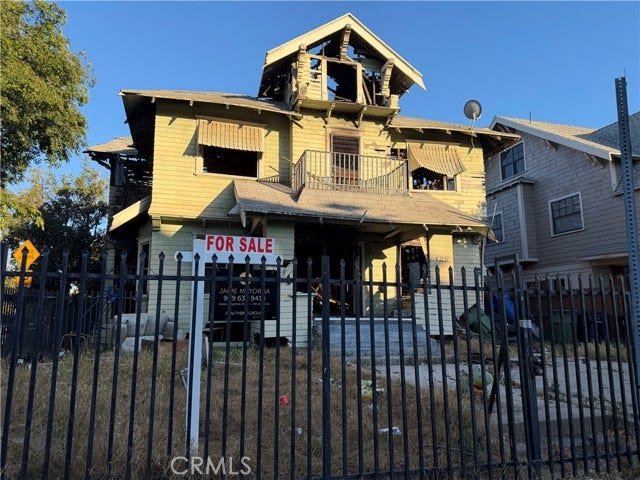 Property photo for 1230 S Bonnie Brae, Los Angeles, CA