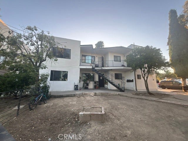 Property photo for 5210 Oakland, Los Angeles, CA