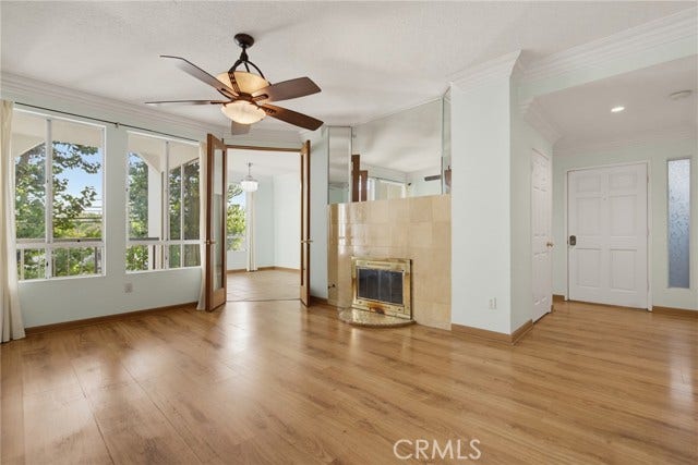 Property photo for 4623 E 4th, #6, Long Beach, CA