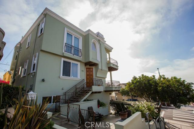 Property photo for 300 19th Street, Manhattan Beach, CA
